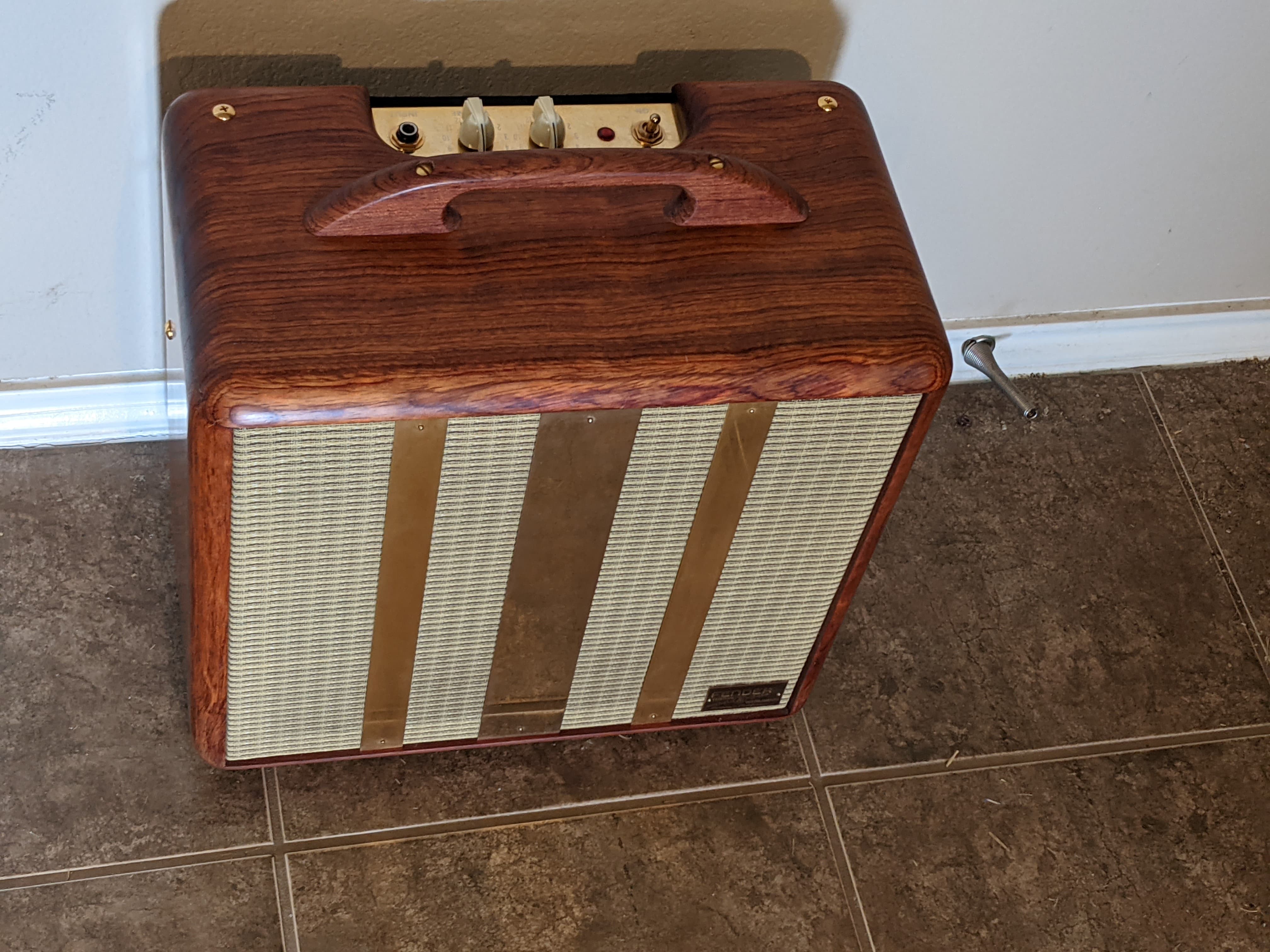 Sold Fender Woody Pro Exotic Bubinga Combo Amp (pics) The Gear Page